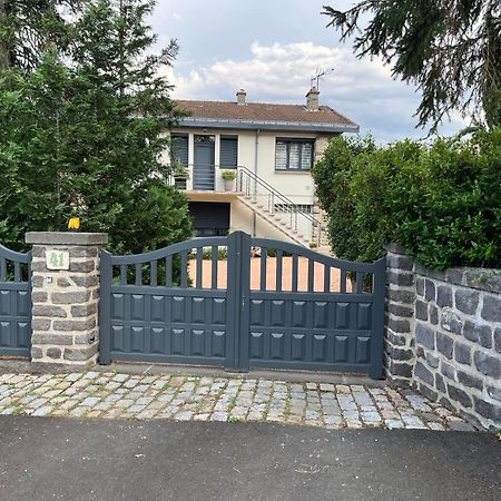Villa Lavou 호와야 외부 사진